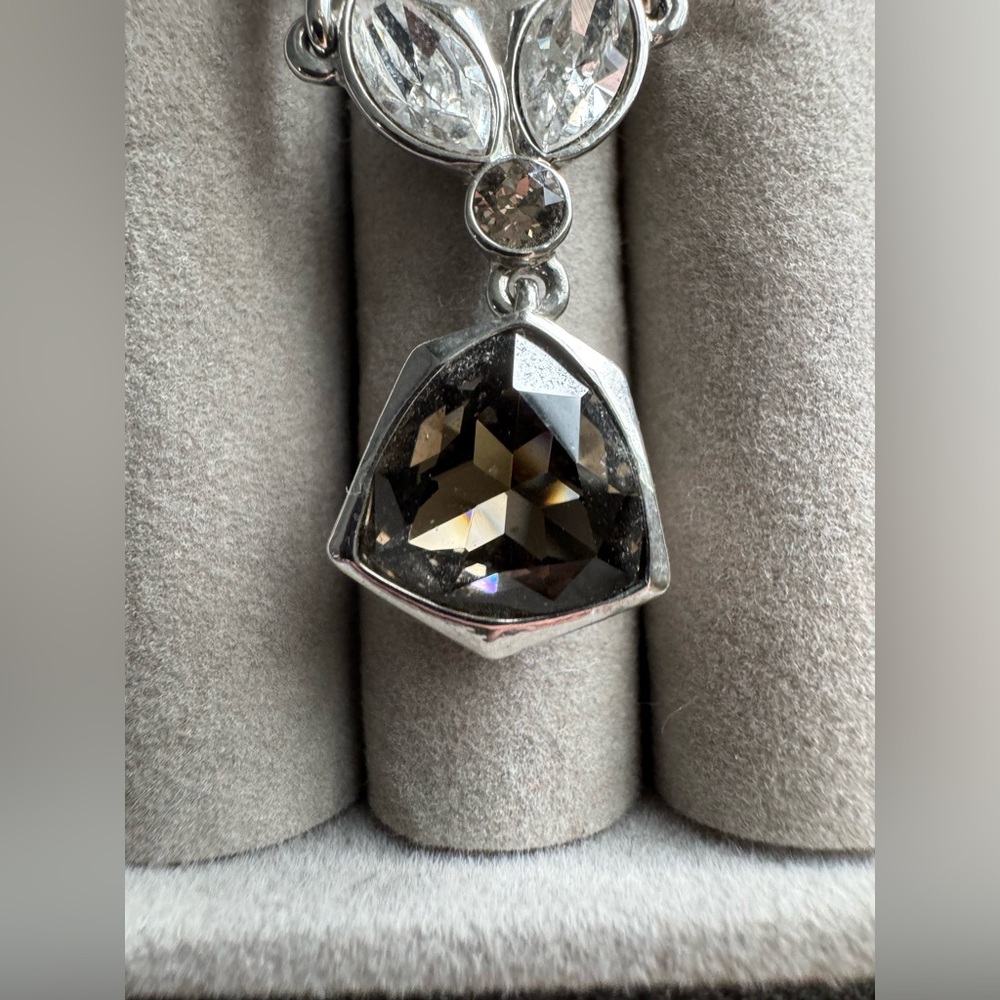 Elegant Givenchy Silver and Crystal Necklace - Picture 7 of 7
